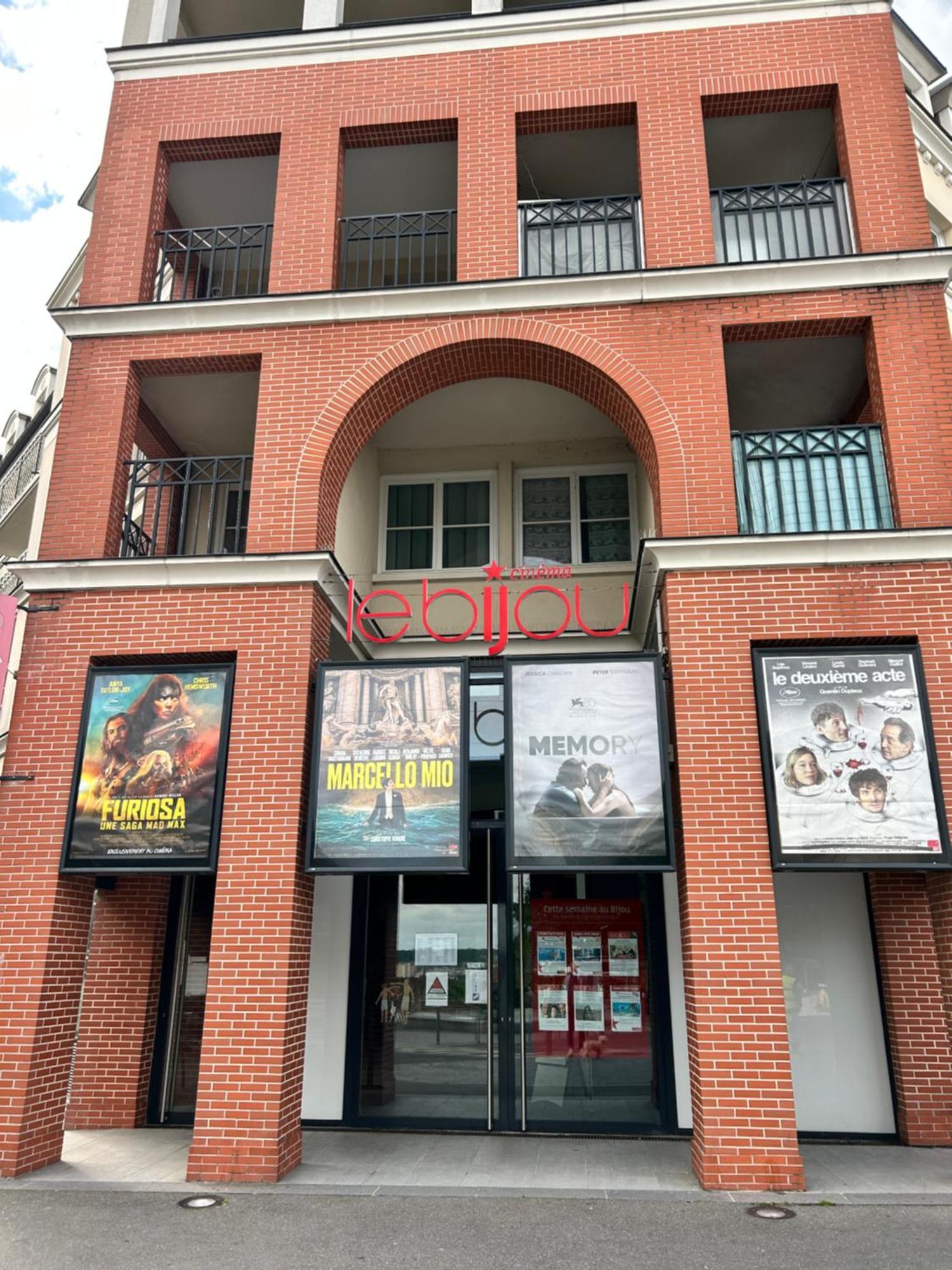 Sweet And Comfy In Hyper City Center With Netflix, Prime And Disney Plus Included Noisy-le-Grand Εξωτερικό φωτογραφία
